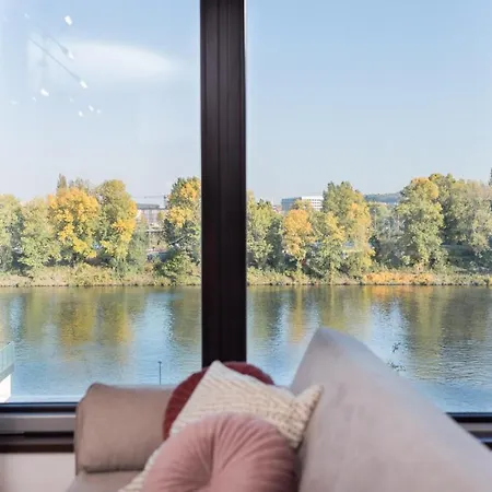 Apartament Marina Island - Modern Riverside With Terrace *