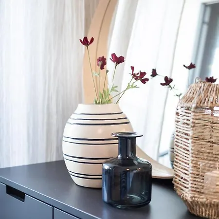Apartament Marina Island - Modern Riverside With Terrace
