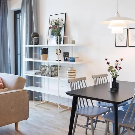 Apartment Marina Island - Modern Riverside With Terrace *