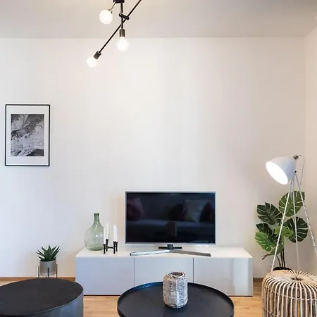 Apartment Marina Island - Modern Riverside With Terrace
